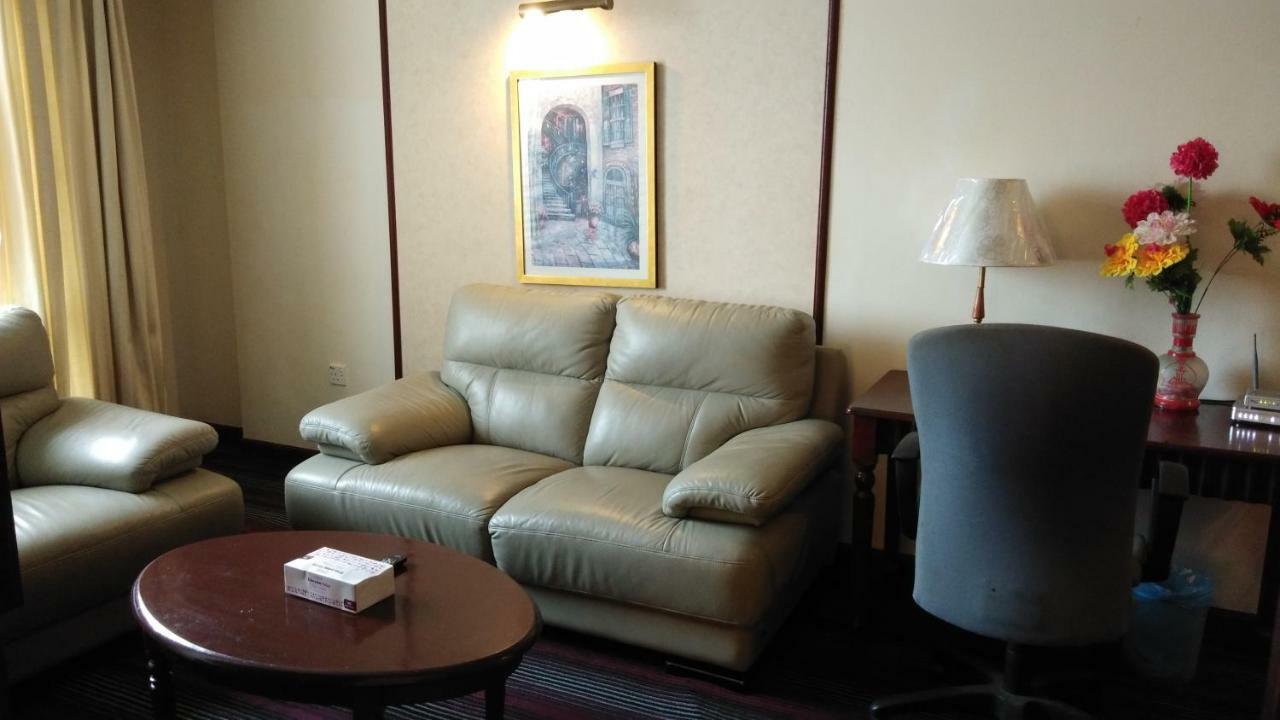 Best Service Suite At Times Square Kuala Lumpur Extérieur photo